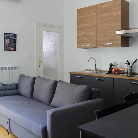 M&m Apartament *